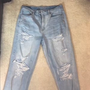 American Eagle Distressed Mom/Boyfriend Jeans